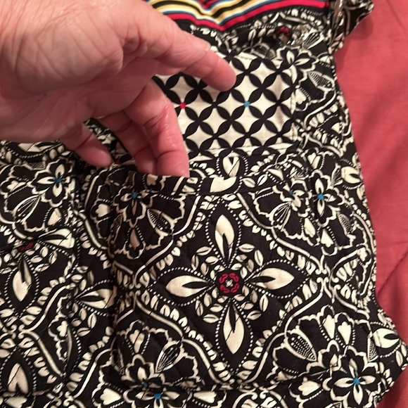 Vera Bradley - Stand Up Barcelona Satchel with Drawstring Top - Picture 4 of 13